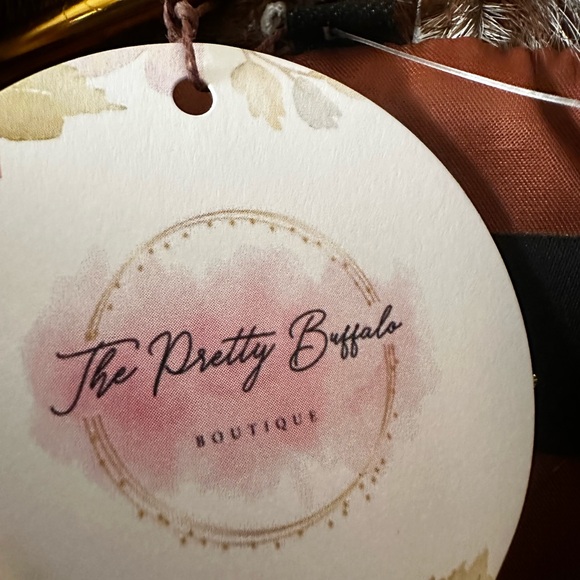 Gorgeous Western Style Cowhide Ladies Jacket - Picture 3 of 8